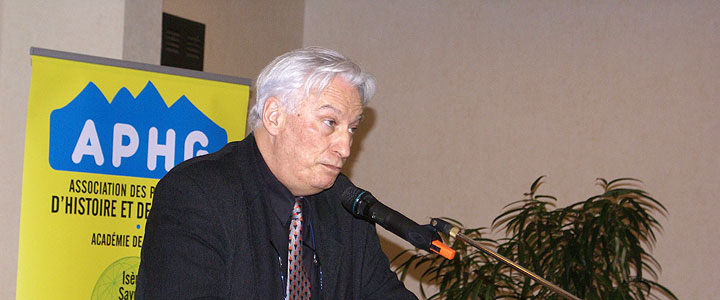 Gilles Manceron le 17 mars 2012 à Évian, © Michel Tréboz