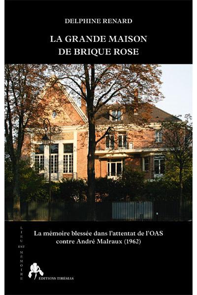 La grande maison en brique rose